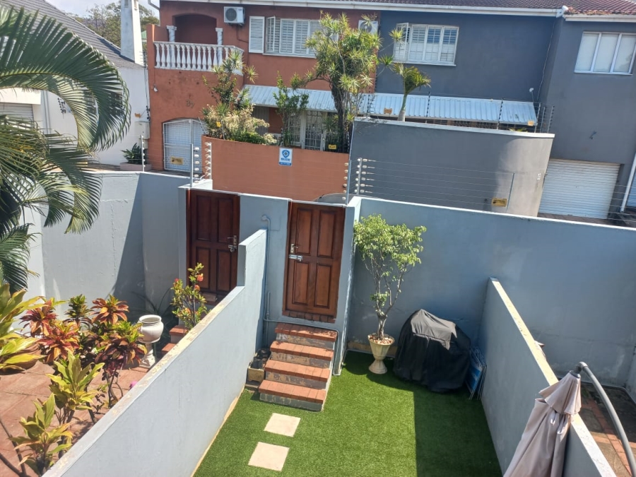 2 Bedroom Property for Sale in Windermere KwaZulu-Natal