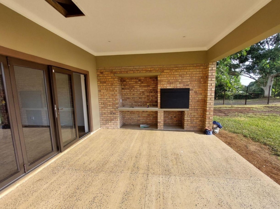 3 Bedroom Property for Sale in Crestholme KwaZulu-Natal