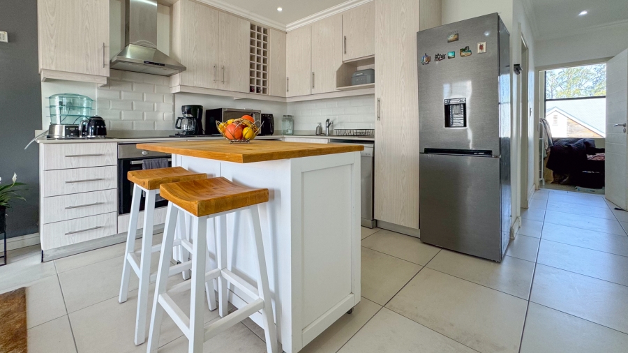 2 Bedroom Property for Sale in Emberton Estate KwaZulu-Natal