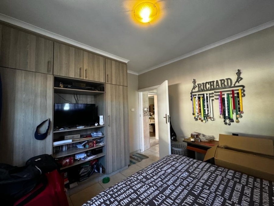 3 Bedroom Property for Sale in Brighton Beach KwaZulu-Natal