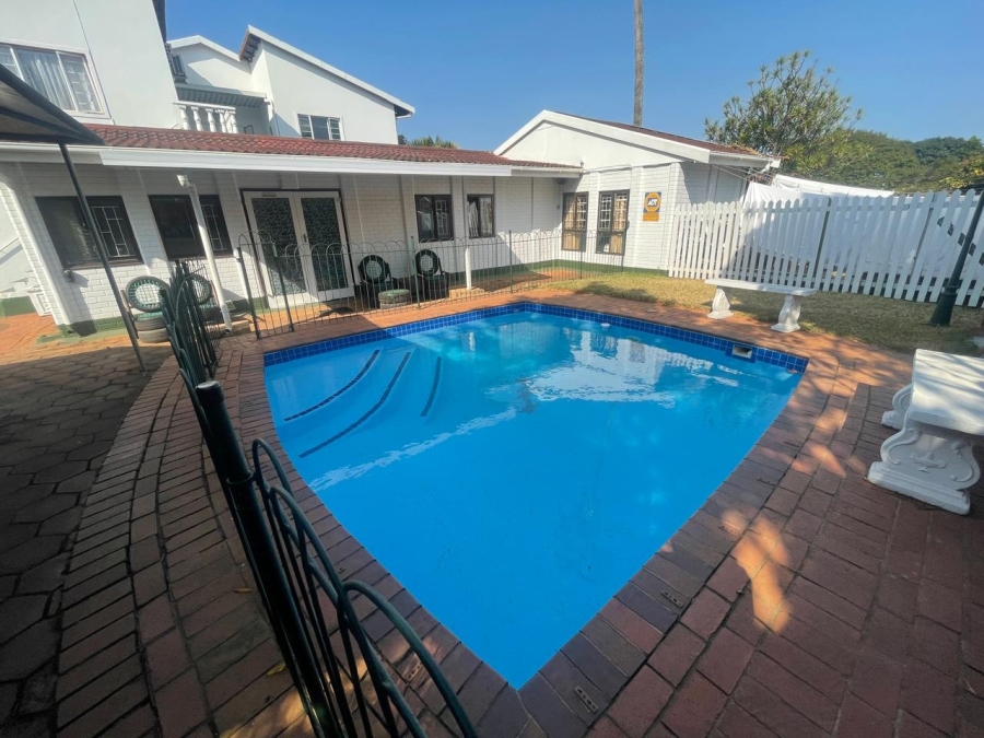 10 Bedroom Property for Sale in Glen Anil KwaZulu-Natal