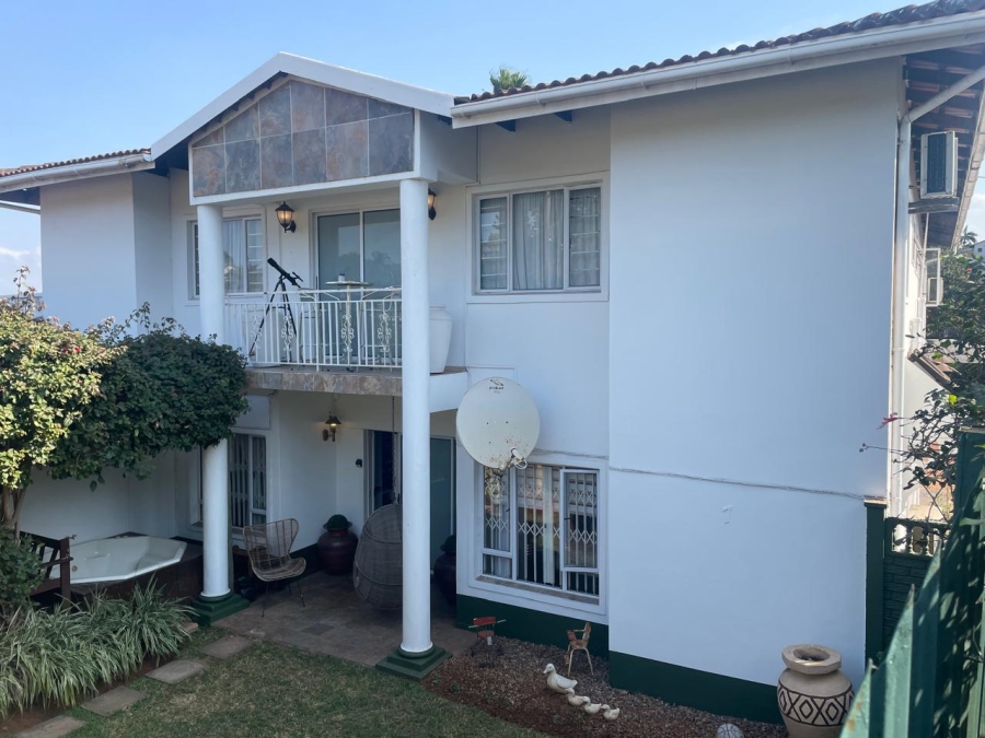 10 Bedroom Property for Sale in Glen Anil KwaZulu-Natal