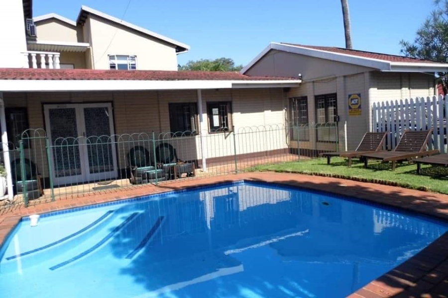 10 Bedroom Property for Sale in Glen Anil KwaZulu-Natal