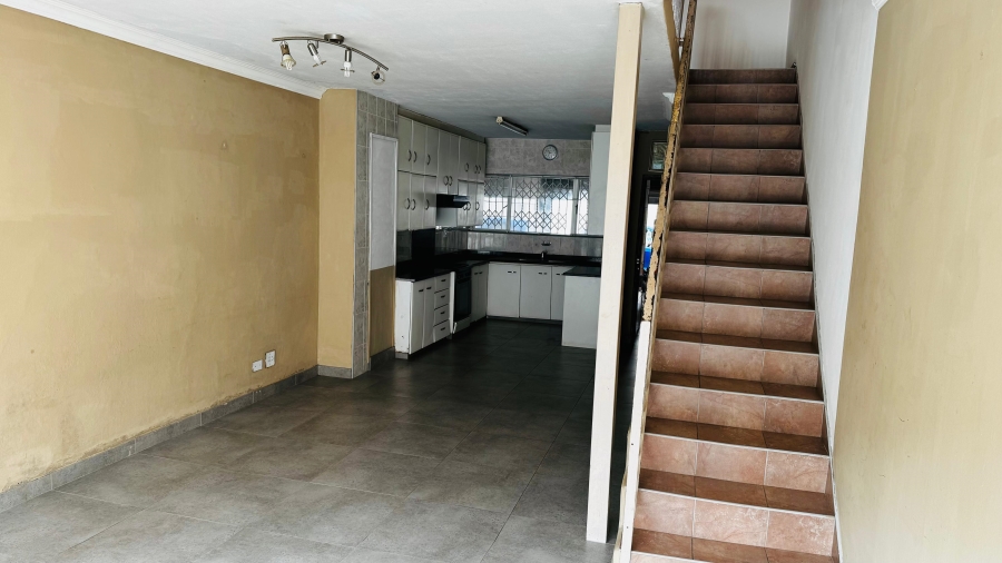 2 Bedroom Property for Sale in Bluff KwaZulu-Natal