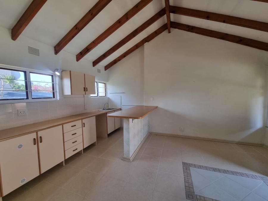 1 Bedroom Property for Sale in Margate KwaZulu-Natal