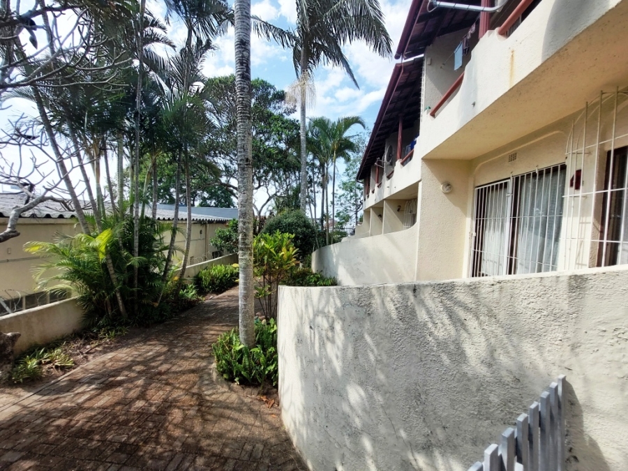 2 Bedroom Property for Sale in Manaba Beach KwaZulu-Natal