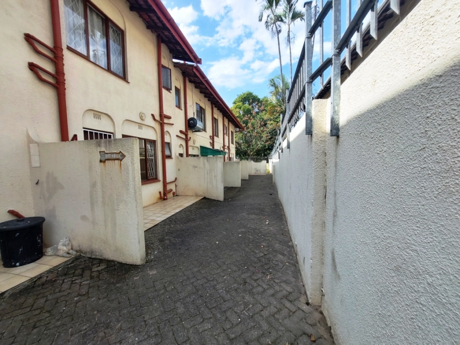 2 Bedroom Property for Sale in Manaba Beach KwaZulu-Natal