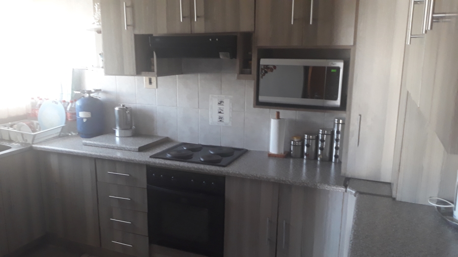 4 Bedroom Property for Sale in Ncandu Park KwaZulu-Natal