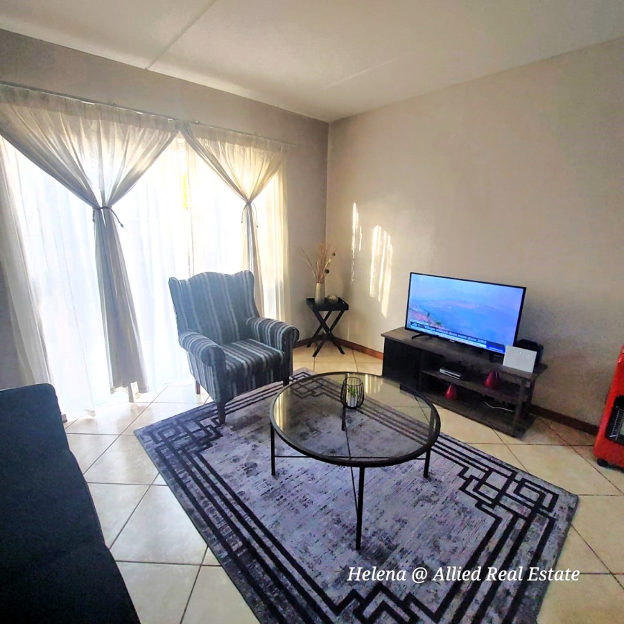 2 Bedroom Property for Sale in Sunnyridge KwaZulu-Natal