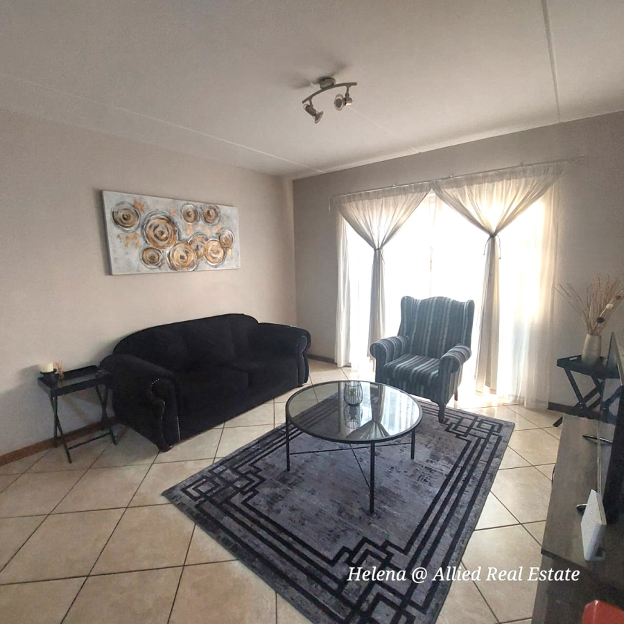 2 Bedroom Property for Sale in Sunnyridge KwaZulu-Natal