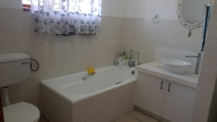 3 Bedroom Property for Sale in Pennington KwaZulu-Natal