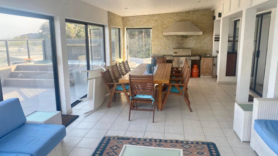 4 Bedroom Property for Sale in Sheffield Beach KwaZulu-Natal