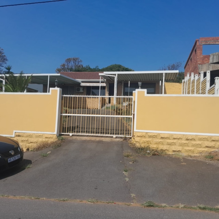 3 Bedroom Property for Sale in Brighton Beach KwaZulu-Natal