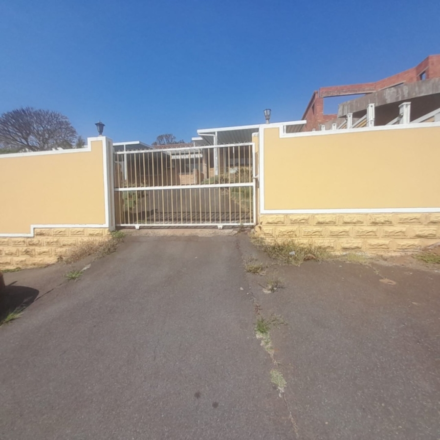 3 Bedroom Property for Sale in Brighton Beach KwaZulu-Natal