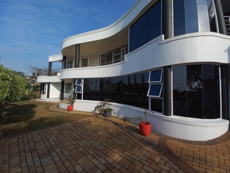 5 Bedroom Property for Sale in Glen Ashley KwaZulu-Natal