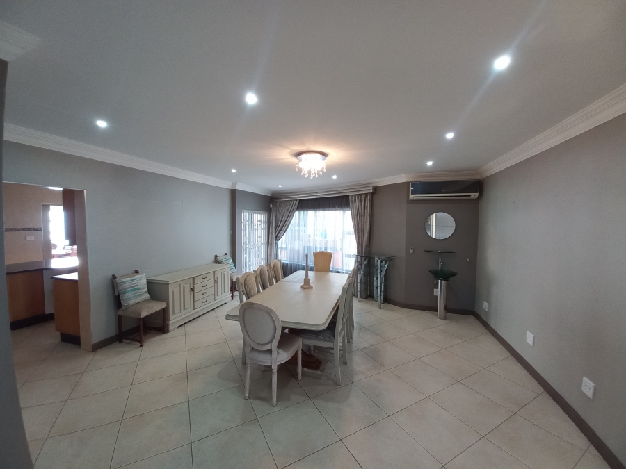 5 Bedroom Property for Sale in Glen Ashley KwaZulu-Natal