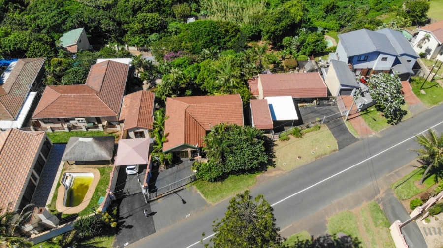 5 Bedroom Property for Sale in Ocean View KwaZulu-Natal