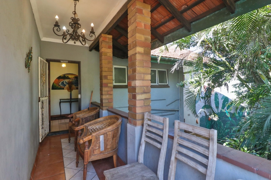 5 Bedroom Property for Sale in Ocean View KwaZulu-Natal