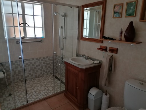 5 Bedroom Property for Sale in Greendale KwaZulu-Natal