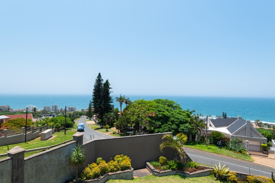 8 Bedroom Property for Sale in Compensation Beach KwaZulu-Natal