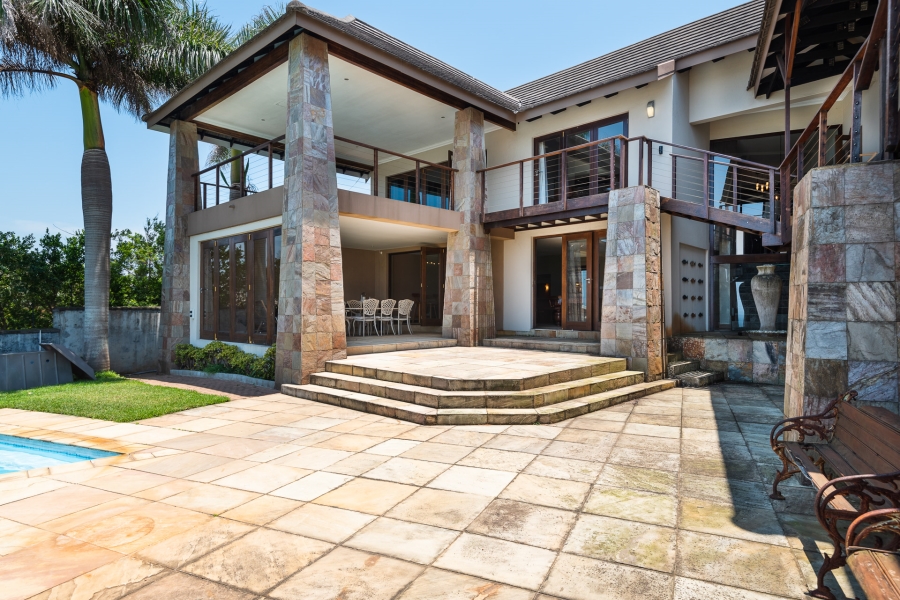 8 Bedroom Property for Sale in Compensation Beach KwaZulu-Natal