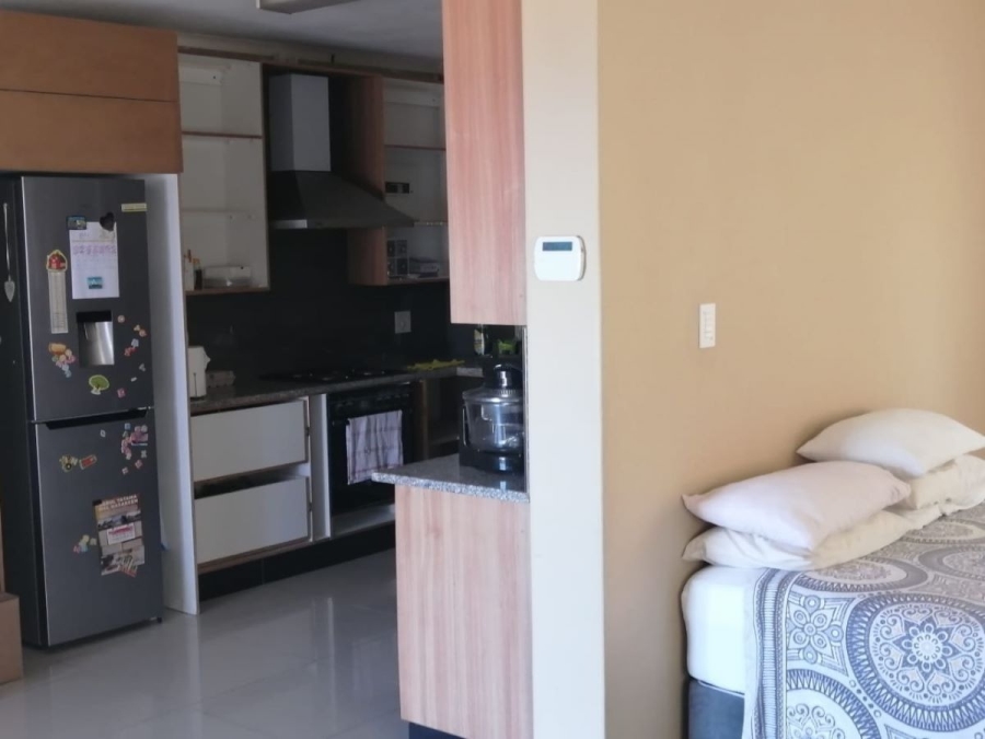 To Let 1 Bedroom Property for Rent in Brighton Beach KwaZulu-Natal