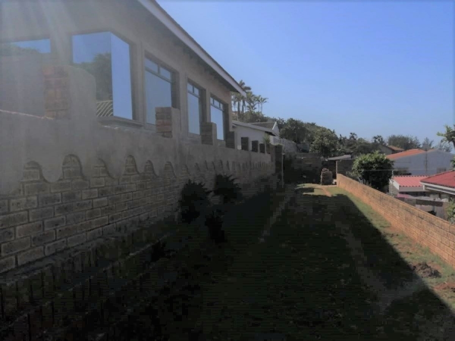 To Let 1 Bedroom Property for Rent in Brighton Beach KwaZulu-Natal