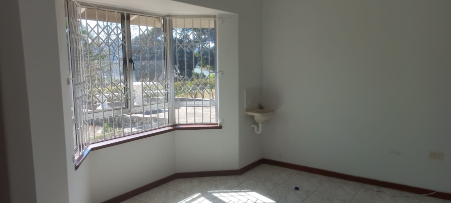 To Let 3 Bedroom Property for Rent in Umhlatuzana KwaZulu-Natal