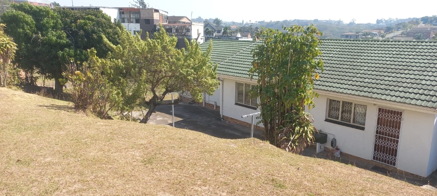 To Let 3 Bedroom Property for Rent in Umhlatuzana KwaZulu-Natal