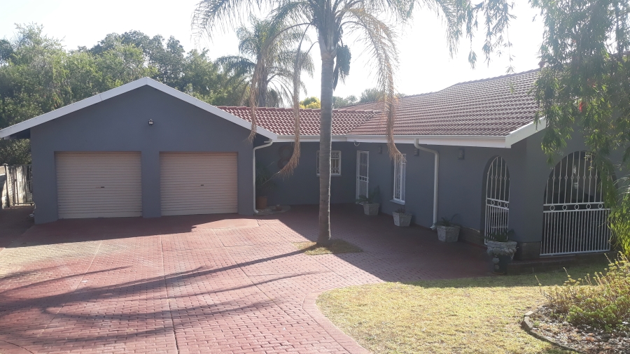 3 Bedroom Property for Sale in Aviary Hill KwaZulu-Natal