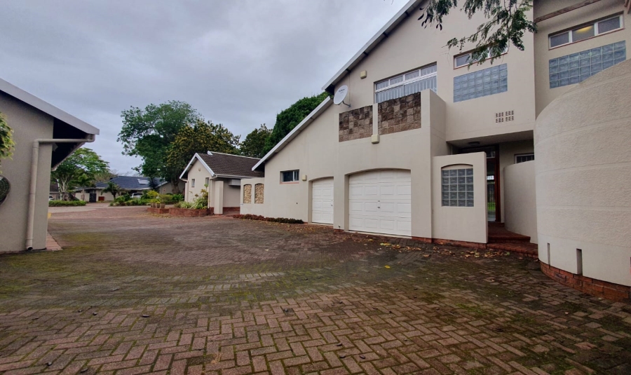 3 Bedroom Property for Sale in Meer En See KwaZulu-Natal