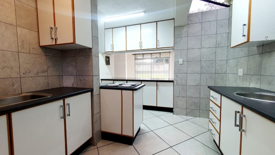 3 Bedroom Property for Sale in Meer En See KwaZulu-Natal