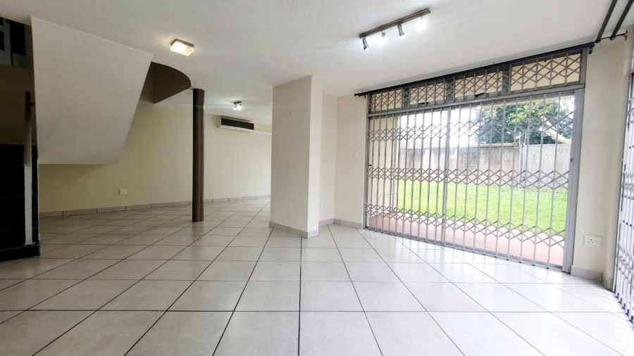 3 Bedroom Property for Sale in Meer En See KwaZulu-Natal