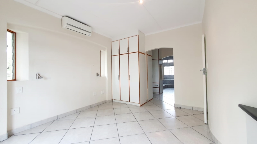 3 Bedroom Property for Sale in Meer En See KwaZulu-Natal