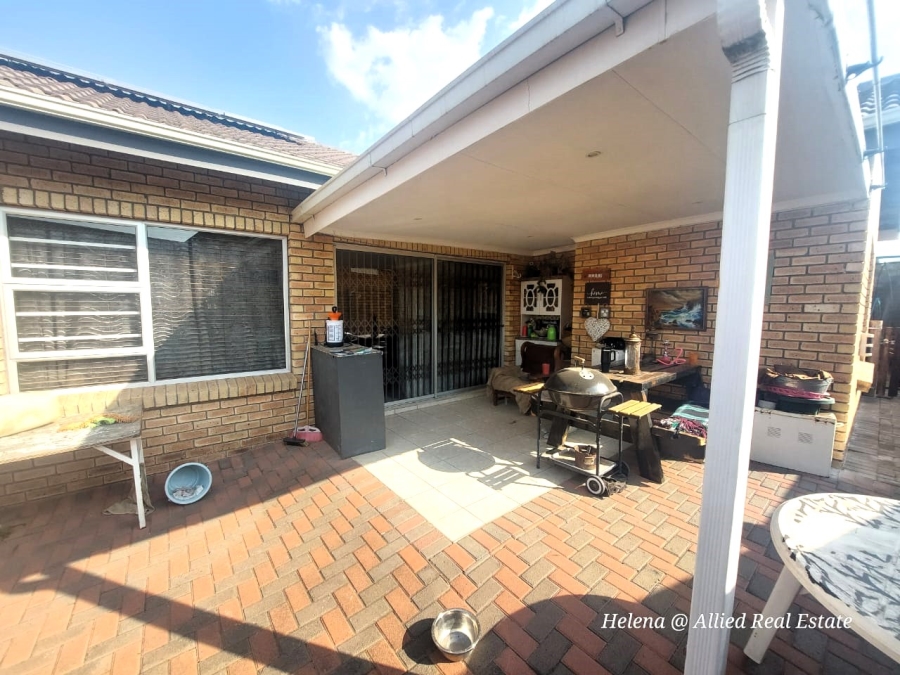 3 Bedroom Property for Sale in Pioneer Park KwaZulu-Natal