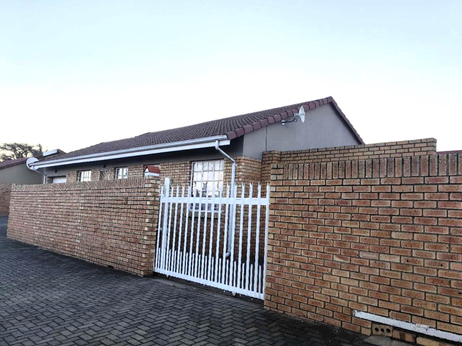 3 Bedroom Property for Sale in Huttenheights KwaZulu-Natal