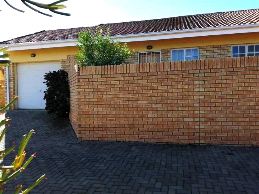 3 Bedroom Property for Sale in Huttenheights KwaZulu-Natal