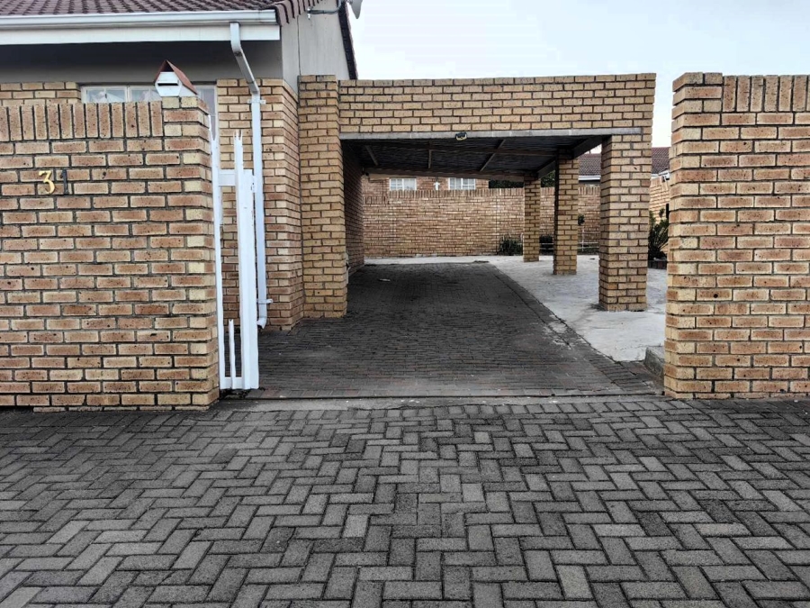 3 Bedroom Property for Sale in Huttenheights KwaZulu-Natal