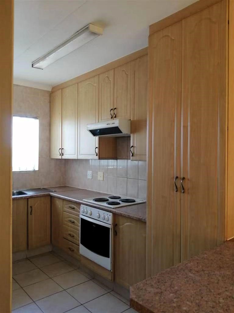 3 Bedroom Property for Sale in Huttenheights KwaZulu-Natal