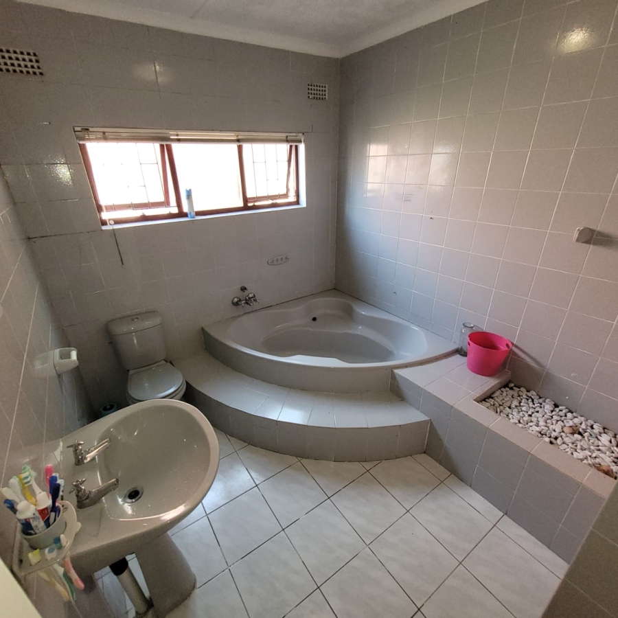 3 Bedroom Property for Sale in Moseley Park KwaZulu-Natal