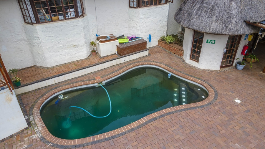 5 Bedroom Property for Sale in Gillitts KwaZulu-Natal