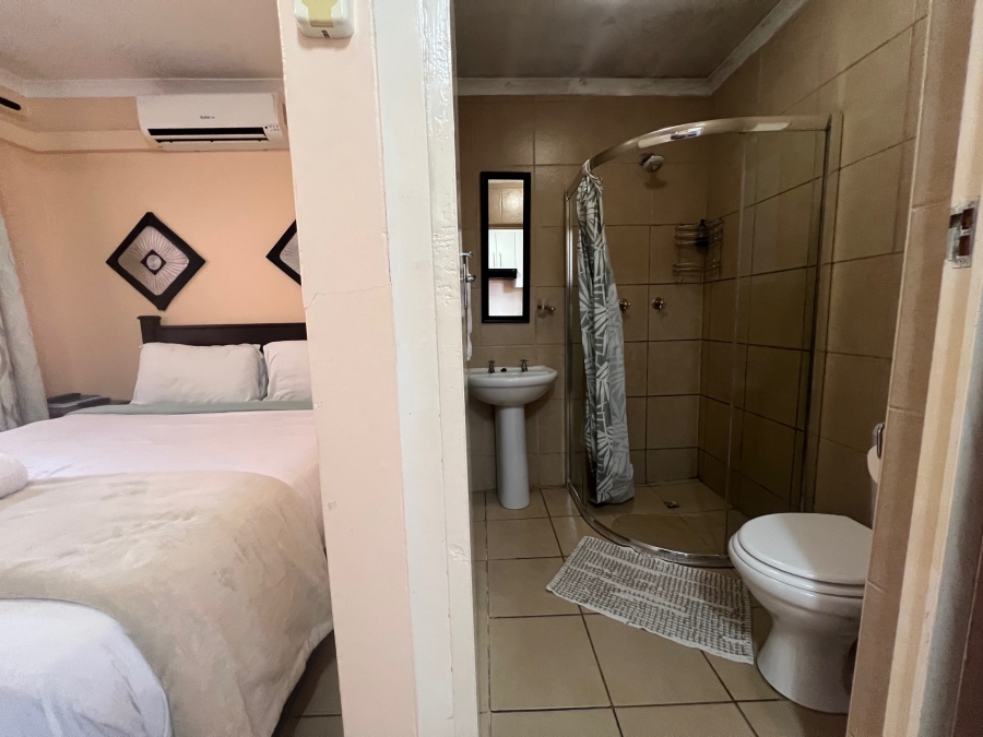 8 Bedroom Property for Sale in Mtunzini KwaZulu-Natal