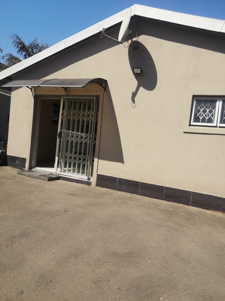 To Let 2 Bedroom Property for Rent in Springfield KwaZulu-Natal