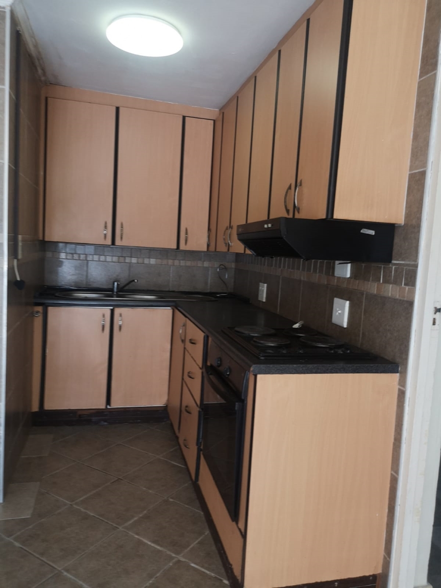 To Let 2 Bedroom Property for Rent in Springfield KwaZulu-Natal