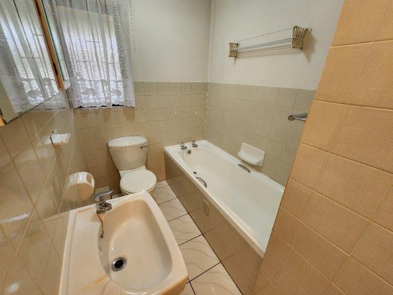 2 Bedroom Property for Sale in Pinetown KwaZulu-Natal