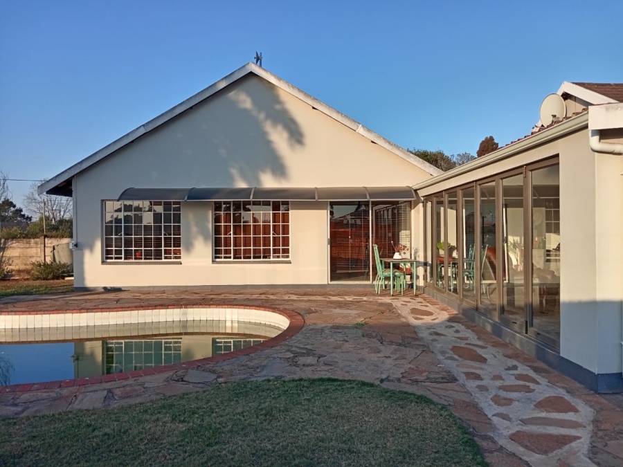 To Let 3 Bedroom Property for Rent in Merrivale KwaZulu-Natal