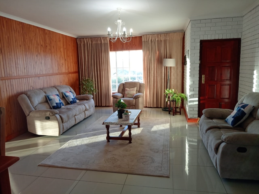 To Let 3 Bedroom Property for Rent in Merrivale KwaZulu-Natal