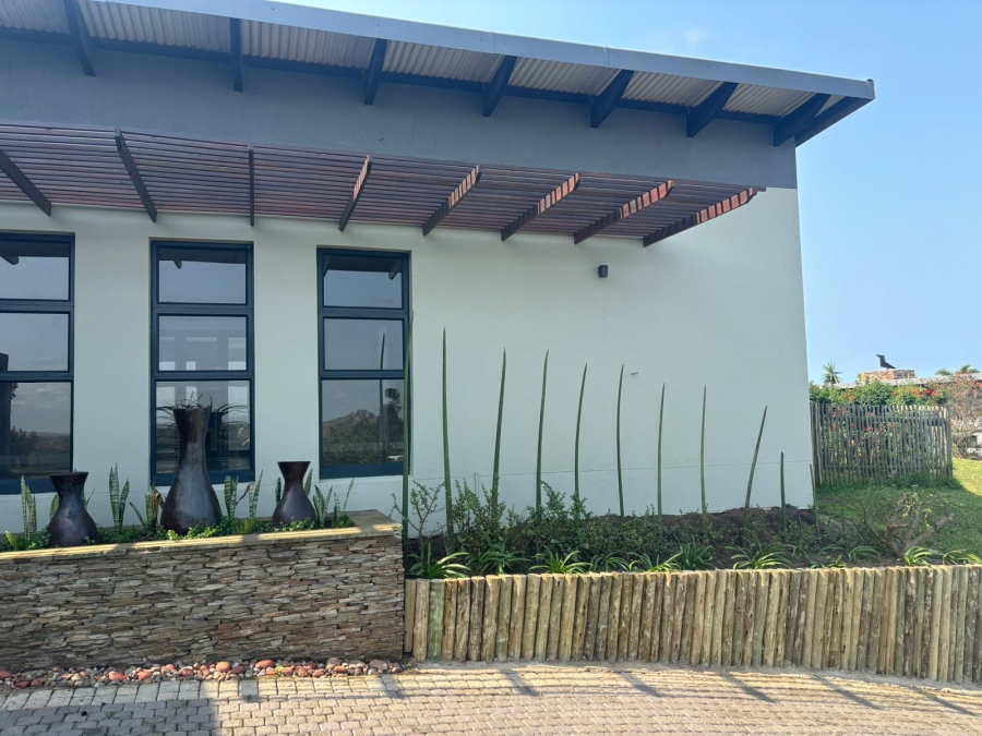 To Let 4 Bedroom Property for Rent in Palm Lakes Estate KwaZulu-Natal