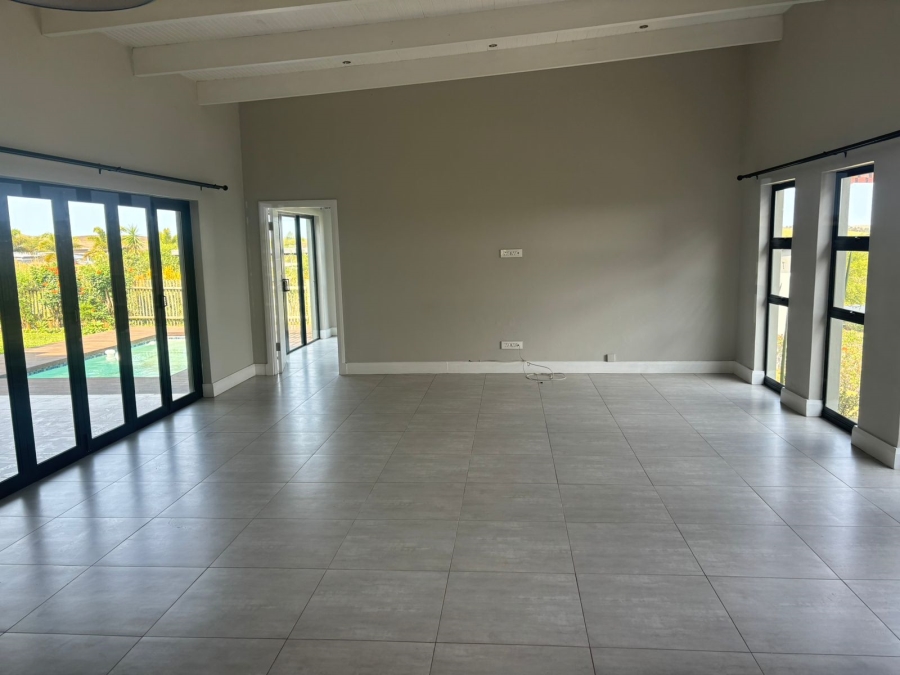 To Let 4 Bedroom Property for Rent in Palm Lakes Estate KwaZulu-Natal