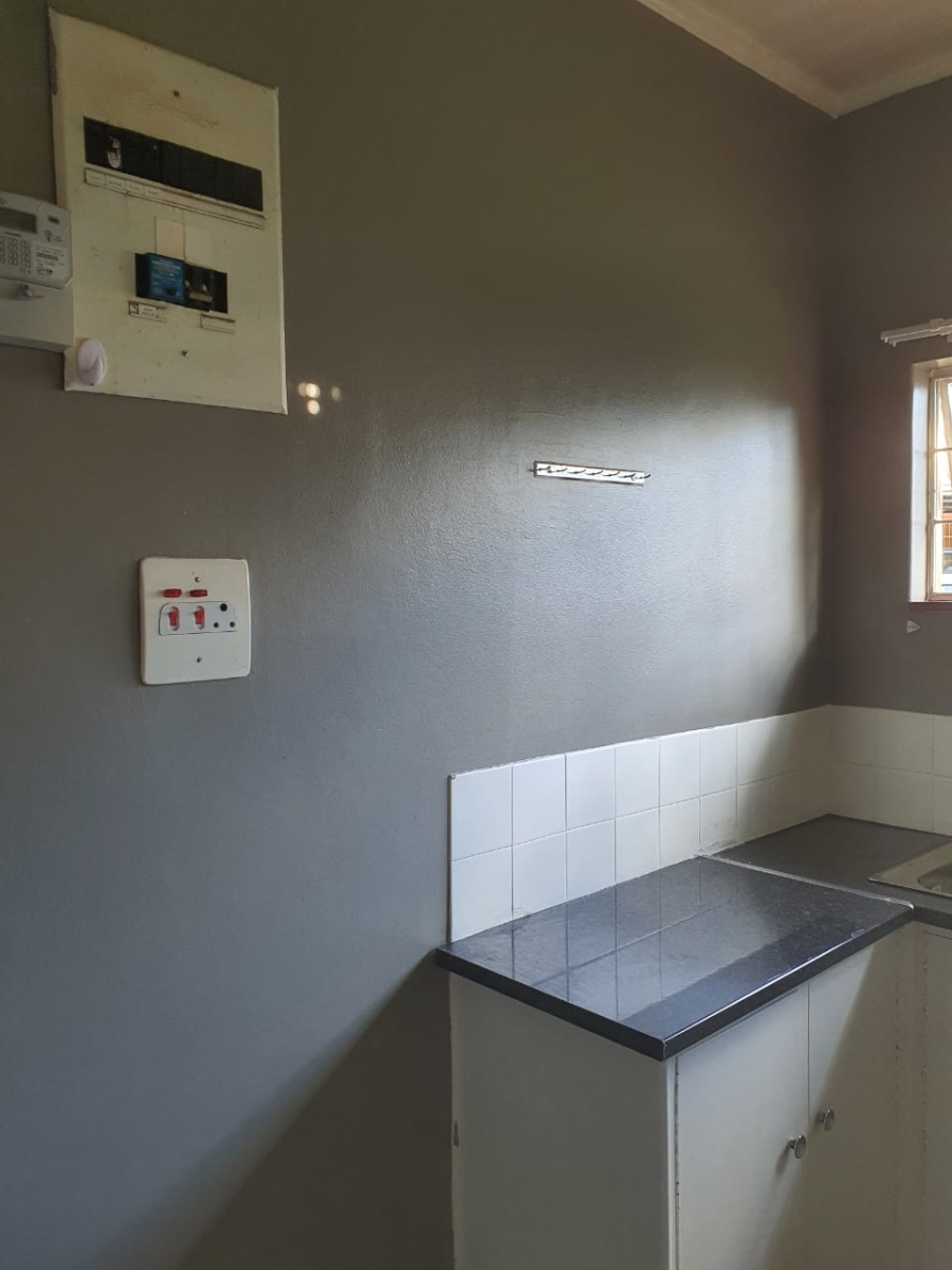 1 Bedroom Property for Sale in Dundee KwaZulu-Natal